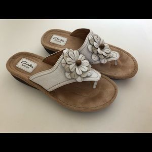 Clarks ARTISAN leather sandals GREAT CONDITION